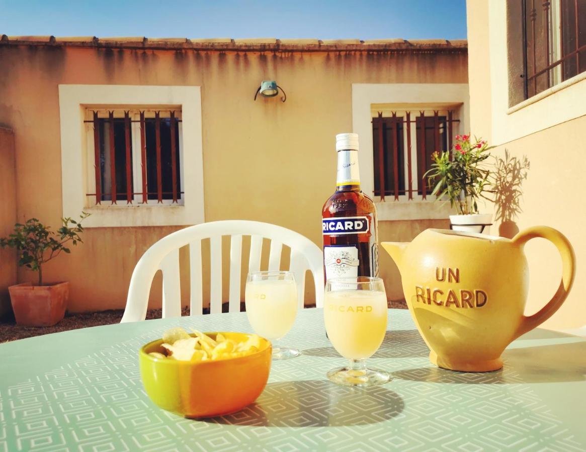 Maison de vacances L'Hôte Champêtre campagne arlésienne Esterno foto